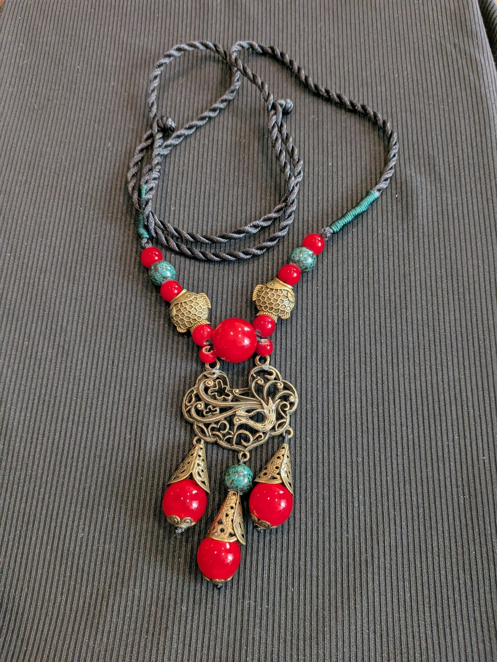 B#4: Bohemian Red & Turquoise Color Beaded Pendant Necklace 16"